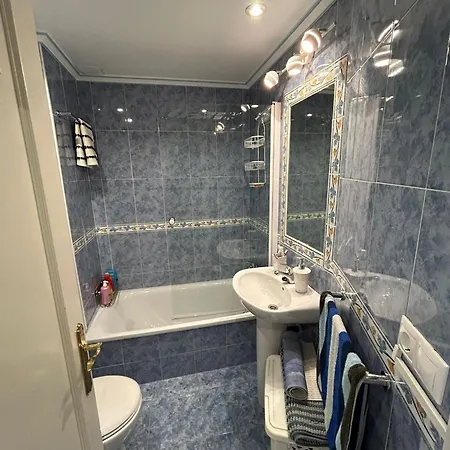 Piso A 100 Metros De La Playa Apartamento Mino